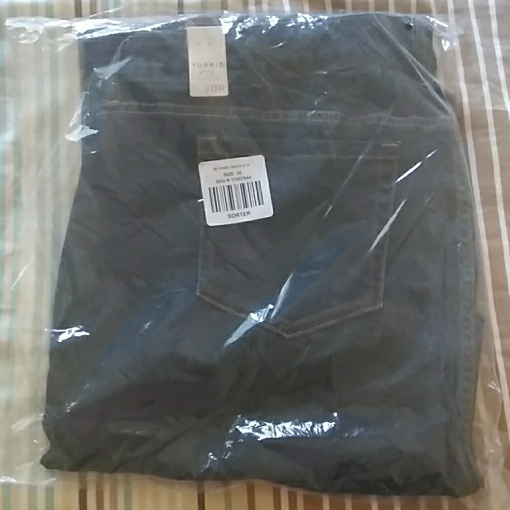 Dark wash Boyfriend jeans from Torrid 20R